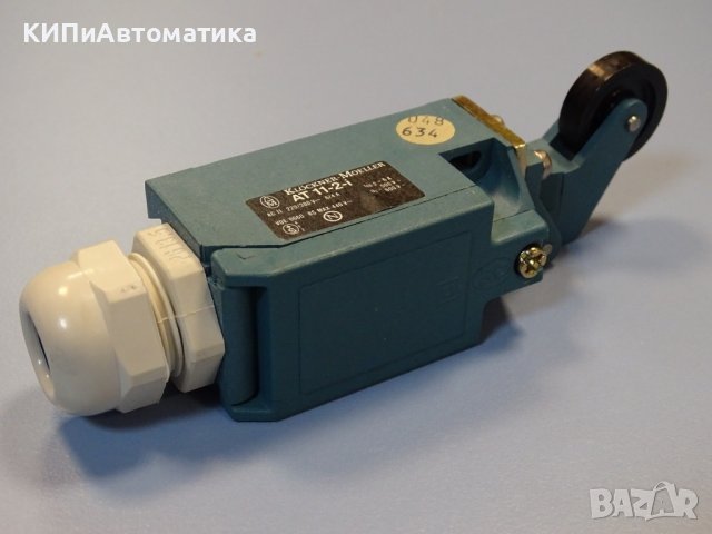 краен изключвател KLOCKNER MOELLER AT 11-2-i limit switch 220V, снимка 2 - Резервни части за машини - 39638816