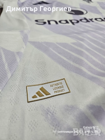 Оригинална тениска на Манчестър юнайтед от официалния магазин размер М, снимка 3 - Тениски - 51686341