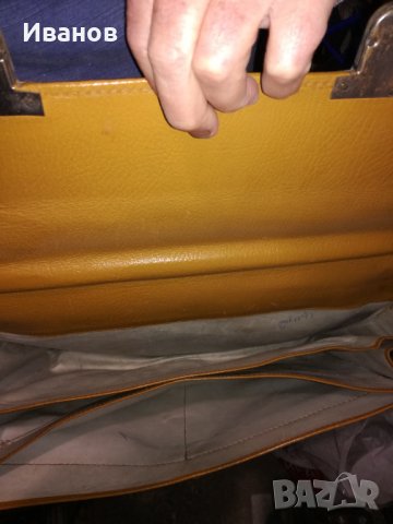 Стара чанта кожена, снимка 2 - Антикварни и старинни предмети - 38701927