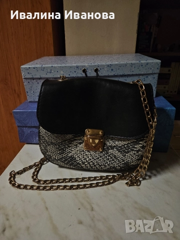 Дамски чанти, снимка 8 - Чанти - 52684887
