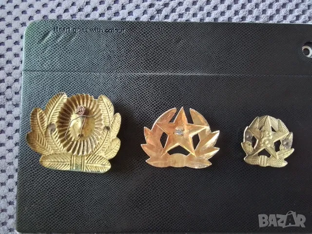 Кокарда -три модела, снимка 2 - Антикварни и старинни предмети - 49676163