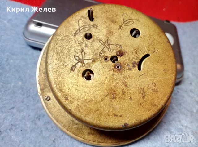 SLAVA 11 JEWELS MADE in USSR Стар КОЛЕКЦИОНЕРСКИ РУСКИ МЕХАНИЧЕН БУДИЛНИК СЛАВА 44054, снимка 2 - Антикварни и старинни предмети - 47695100