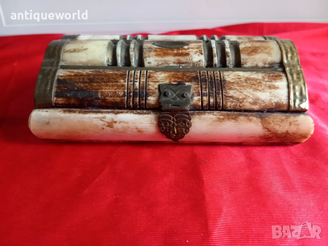 Голяма Кутия за Бижута от КАМИЛСКА Кост , снимка 2 - Антикварни и старинни предмети - 51698397