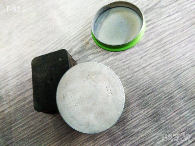 1J0501249C,**NEU**VAG**WV**AUDI**Капачка, лагер главина**, снимка 2 - Части - 33429835