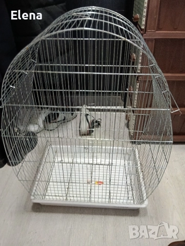 Клетка за папагал. играчка като подарък