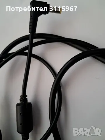 Зарядно за лаптоп, снимка 3 - Кабели и адаптери - 48895264