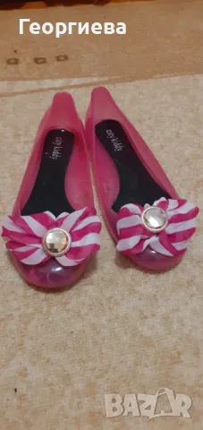 Дамски обувки НОВИ 36 номер