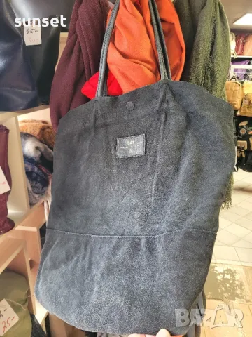 голяма черна торба, ЕСТЕСТВЕНА кожа Birger& Mikkelsen( 102£  в интернет), снимка 6 - Чанти - 48767949