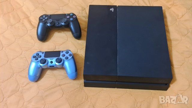Playstation 4 (ps4) 500GB с HEN 9.00 и 9 игри и 2 джойстика