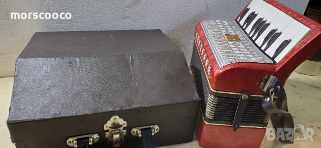 Руски детски акордеон ,,Мальиш "- 16 баса, снимка 2 - Акордеони - 52868242