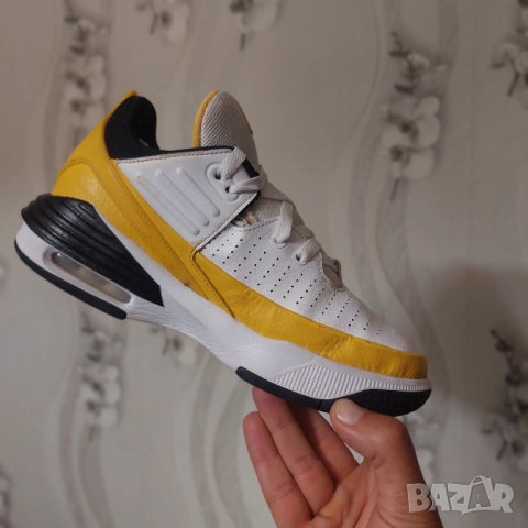маратонки Air Jordan Max Aura 5 Grade School номер 39, снимка 11 - Маратонки - 51884448