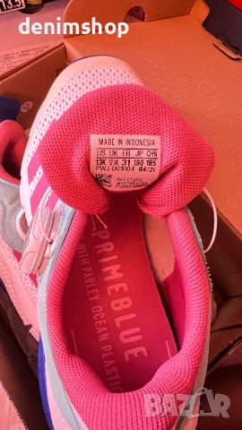 Детски маратонки Адидас номер 31, снимка 4 - Детски маратонки - 52548870