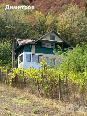 Продавам двуетажна вила с гараж, снимка 11 - Вили - 49487198