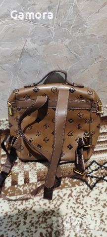 Нова дамска раница , снимка 2 - Раници - 52802015