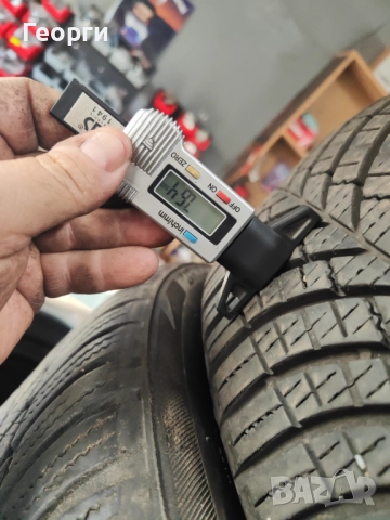 2бр. зимни гуми 205/55/17 Goodyear, снимка 2 - Гуми и джанти - 52509190