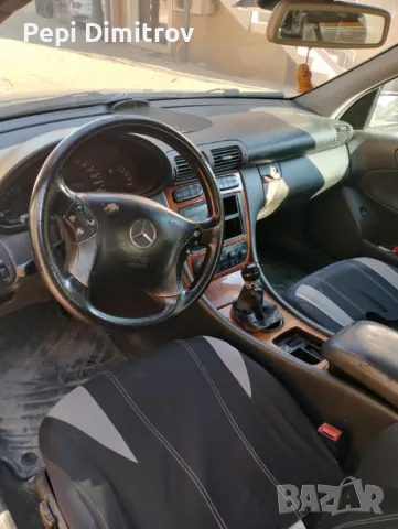 Mercedes w203 2.2 дизел ръчка на части бракувана двигателят и скоростите работят ., снимка 6 - Автомобили и джипове - 47752358