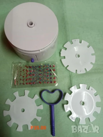 Уред за перфектен маникюр с 200 броя ваденки