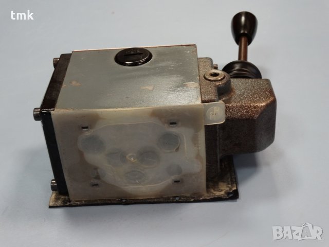 хидравличен разпределител Rexroth 4 WMM 10 Y11/F, снимка 7 - Резервни части за машини - 26883309