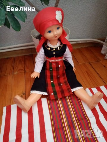 Кукла в народна носия, снимка 3 - Колекции - 32605282