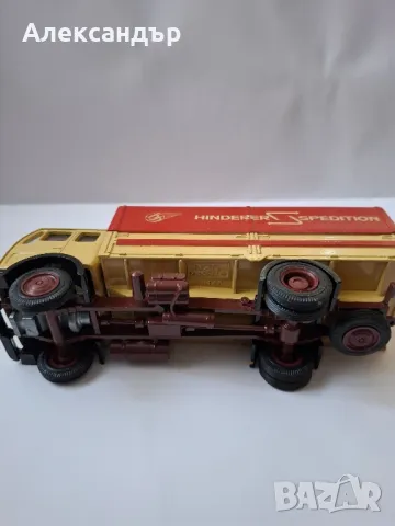 Камионче метално NZG Mercedes Benz 1632S 1932S No. 146  мащаб 1:50 Hinderer Spedition, снимка 5 - Колекции - 49587789