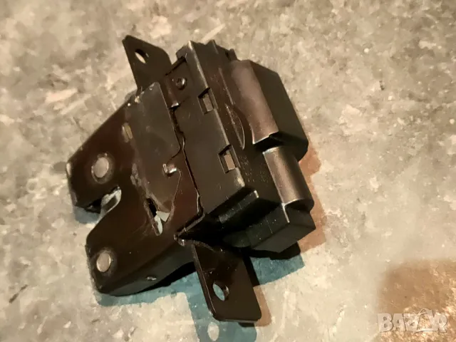 Заключващ механизъм, бравичка за багажник на RENAULT Clio III, Megane, Modus, снимка 5 - Части - 49332216