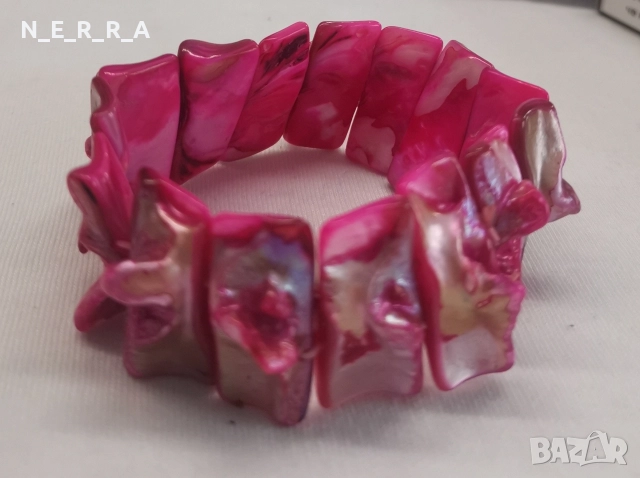 Гривна от седеф