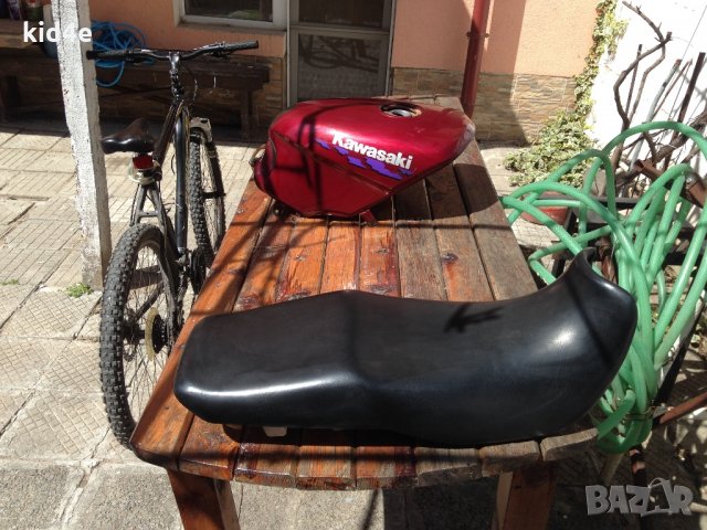 Резервоар и седалка за от Кавазаки Kawasaki GPZ Пловдив