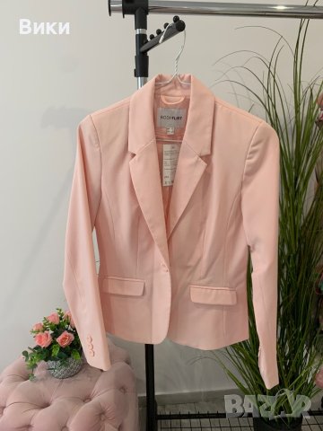 Дамско сако, снимка 7 - Сака - 43951779