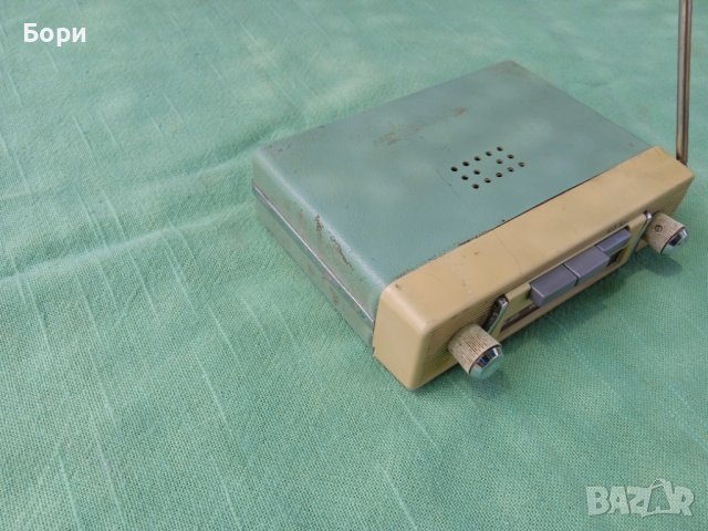 AKKORD UKW-Autotransistor, снимка 7 - Радиокасетофони, транзистори - 36928681