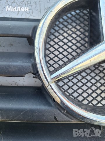 Декоративна Решетка Пред Радиатора За Мерцедес Спринтер 2000-2005 Година Mercedes Sprinter , снимка 9 - Части - 43450580