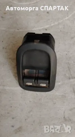 Копче, бутон ел. стъкла Пежо 206 1.4 75кс 2врати 03г Peugeot 206 1.4 75hp 2003