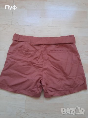 Нови дамски къси панталони , снимка 2 - Къси панталони и бермуди - 40224072
