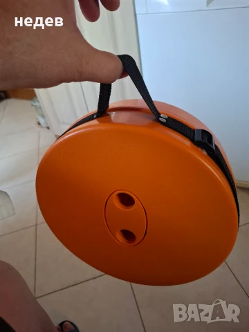 ПРЕНОСИМ СГЪВАЕМ СТОЛ 44х25х10, снимка 2 - Столове - 50906783