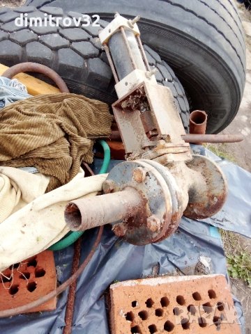 Кран за пара