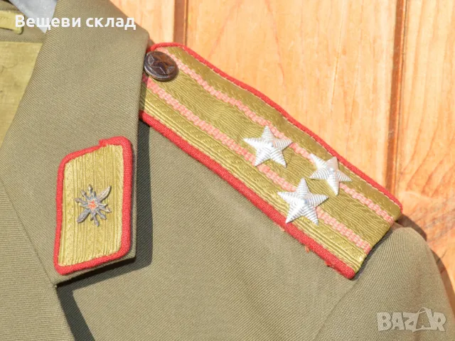 Строева офицерска униформа СВ на БНА свързочник, снимка 4 - Антикварни и старинни предмети - 49625649