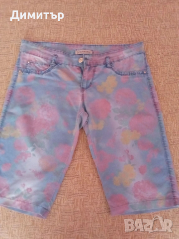 Дамски къси панталонки с цветя С-М размер