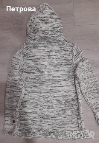 Модерна жилетка с интересна кройка и закопчаване, снимка 5 - Блузи с дълъг ръкав и пуловери - 43157305