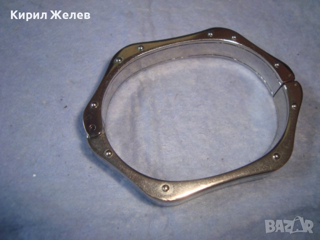 КРАСИВА СТИЛНА МАСИВНА ФЕШЪН - АРТ ОРНАМЕНТИРАНА ГРИВНА с ФАСЕТИРАНИ ЦИРКОНИ 27928, снимка 13 - Гривни - 37065272