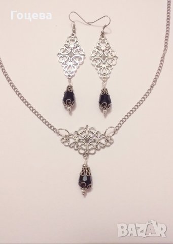 Разкошен Викториански комплект с Черни кристали и филигрирани орнаменти в цвят Сребро, снимка 1 - Бижутерийни комплекти - 28257261