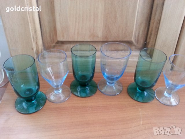 Стъклени чаши чашки 