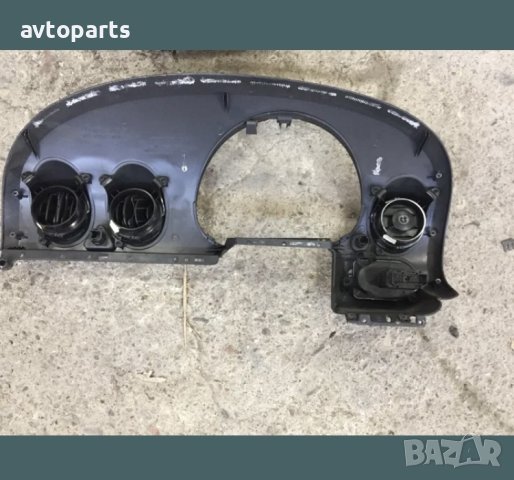 Ford fiesta 2004година кора табло с копчета аварийни,багажник,светлини и духалки, снимка 2 - Части - 40485090