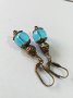 Разкошни обеци с лазурно сини мъниста от Венецианско стъкло и орнаменти в цвят бронз, снимка 2