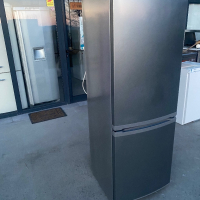 Хладилник с фризер Bosch , снимка 3 - Хладилници - 44912917