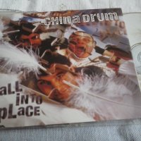 China Drum ‎– Fall Into Place оригинален диск, снимка 1 - CD дискове - 28857142