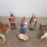 Стари фигури от сцена на Рождество Христово, снимка 7 - Колекции - 44911230