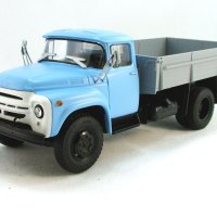 ЗИЛ-130 - ”Автоистория”, 1:43, снимка 1 - Други ценни предмети - 16809799