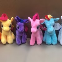 Малкото Пони / My Little Pony

15лв, снимка 3 - Плюшени играчки - 40233889