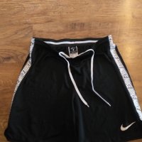 Nike Football shorts - мъжки футболни шорти С, снимка 3 - Спортни дрехи, екипи - 44052307