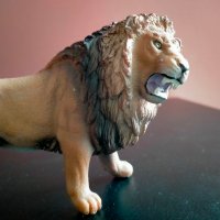 Колекционерска фигурка Schleich Lion лъв 2014 14726, снимка 2 - Колекции - 39303044
