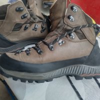 Ловни обувки Alpina nepal, снимка 1 - Екипировка - 43623576